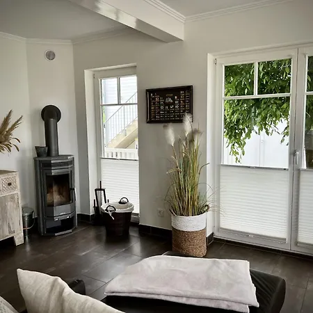 Vakantiehuis Traumferienhaus Sliminde By Seeblick Ferien Oro, Direkte Wasserlage E-saeule 6 Pers *