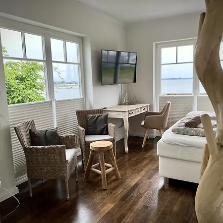 Traumferienhaus Sliminde By Seeblick Ferien Oro, Direkte Wasserlage E-saeule 6 Pers Vakantiehuis *